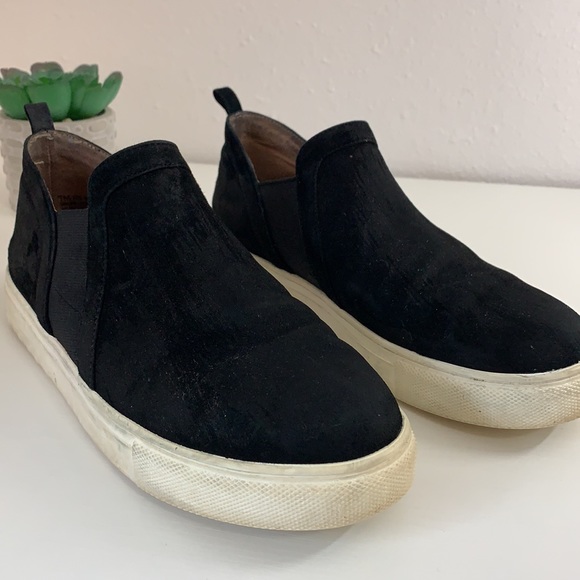 Gentle soul size 7 slip ons - Picture 1 of 10